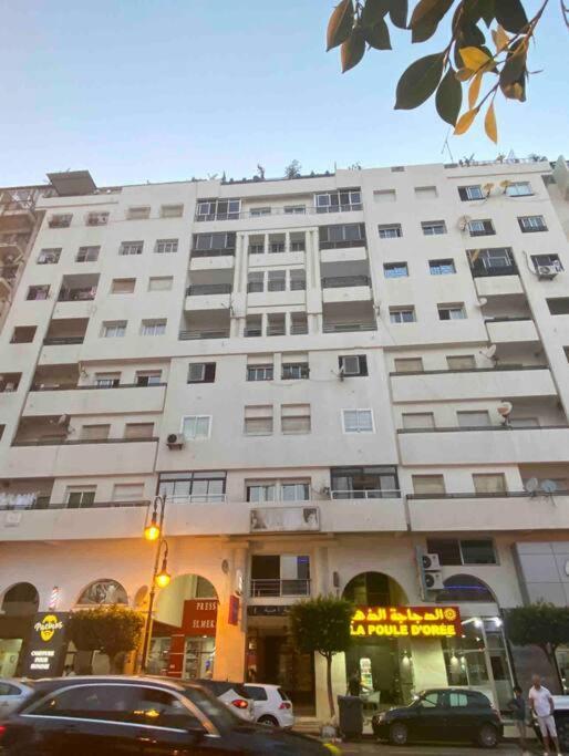 Apartment Oumnia 1 - City Center Tanger Exteriér fotografie