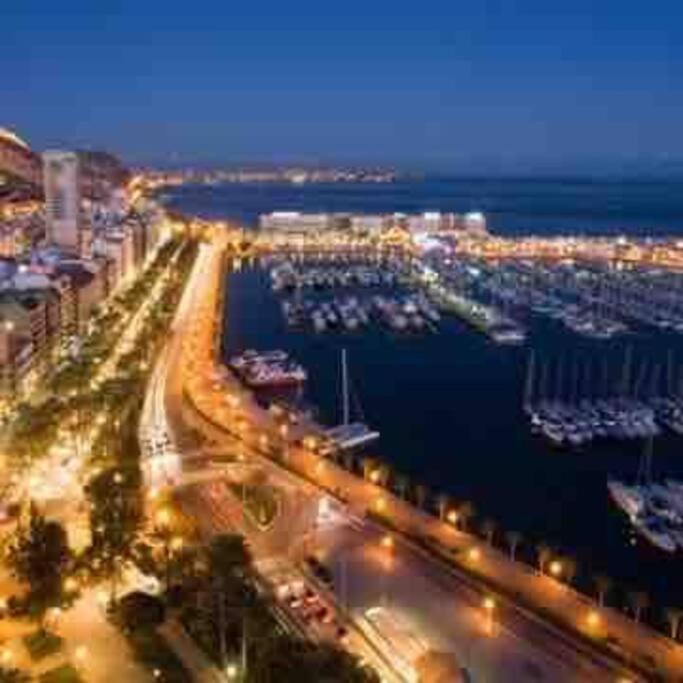 Apartment Oumnia 1 - City Center Tanger Exteriér fotografie